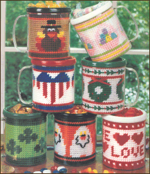 Mugs For Holidays In Plastic Canvas